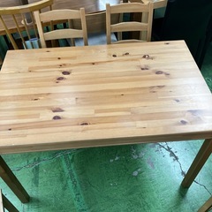 IKEA ダイニング5点セットの画像