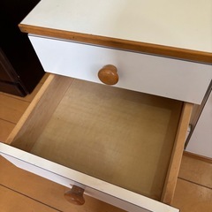 【出品21日まで】収納　キャビネットの画像