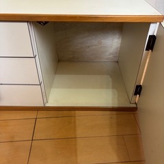 【出品21日まで】収納　キャビネットの画像