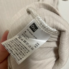 GU XL リブトップスの画像