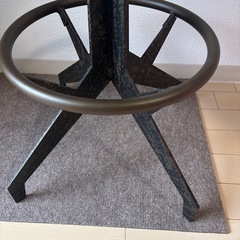 オシャレな椅子・イス（回転機能付き）の画像