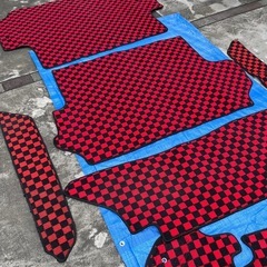 ハイエース　　フロアーカーペットの画像