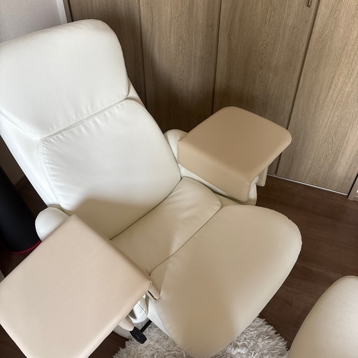 美品　リクライニングサロンチェア