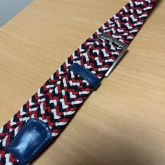 編み込みベルトとハーネスベルトの画像