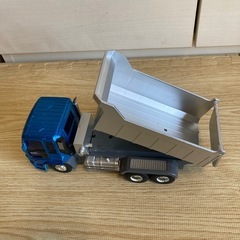 トイコー　ISUZU GIGA ダンプカーの画像