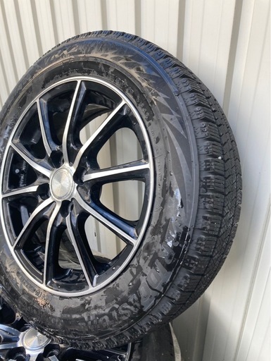 【お取引中】ホイル付きスタッドレスタイヤ175-65R15