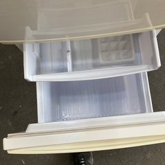 冷蔵庫　シャープ　137Ｌ　2012年製の画像