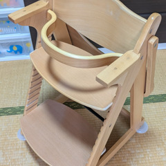 カトージ KATOJI ロイヤルベビーチェアの画像