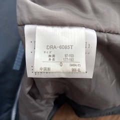 デサントスキーウェア上の画像