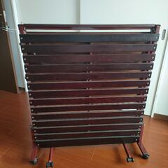 折りたたみベッドの画像