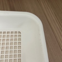 リッチェル お掃除簡単ステップトレー レギュラー(メッシュ付) アイボリー レギュラーの画像