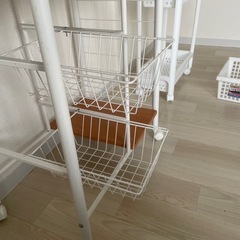 キッチンワゴンの画像
