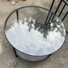 VITTSJÖ ヴィットショー コーヒーテーブル, ブラックブラウン/ガラス, 75 cmの画像