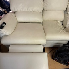 値下げ！！【電動ソファ】三人掛け両サイド電動リクライニングソファの画像
