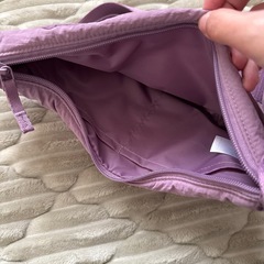 ユニクロ　ショルダーバックの画像