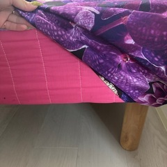 セミダブルベッドの画像