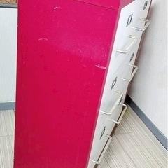 引き出し棚の画像