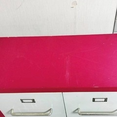 引き出し棚の画像
