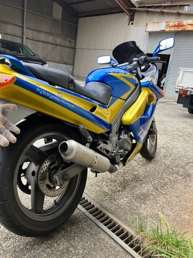 エンジン始動動画あり　堺市堺区zzr250 キャブoH済みキャブの新品部品にしてます　自賠責2025年10月現在で3年