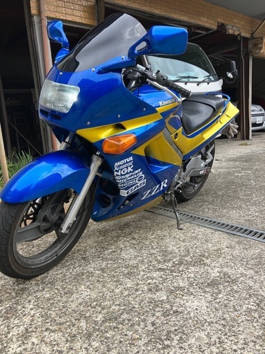 エンジン始動動画あり　堺市堺区zzr250 キャブoH済みキャブの新品部品にしてます　自賠責2025年10月現在で3年