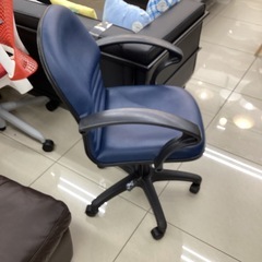 ワークチェア ネイビー Tripleの画像