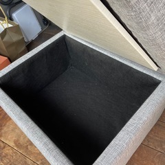 収納ベンチソファーの画像