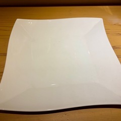 白四角皿　大皿の画像