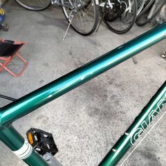 今シーズン値下げ中！【札幌市内配達無料】整備済み！中古車　GIANT  ESCAPE  R3  3x8段切替　タイヤほぼ新品！  フレームサイズMサイズの画像