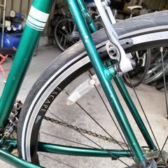 今シーズン値下げ中！【札幌市内配達無料】整備済み！中古車　GIANT  ESCAPE  R3  3x8段切替　タイヤほぼ新品！  フレームサイズMサイズの画像