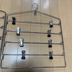 スカートハンガーの画像