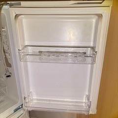 冷蔵庫140りっとるリットルの画像