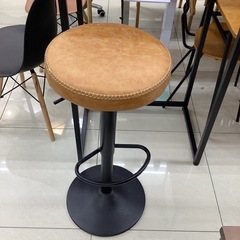 カウンターチェア ライトブラウン×ブラックの画像
