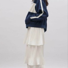 新品　ケシプリーツティアードスカート　ロングスカートの画像