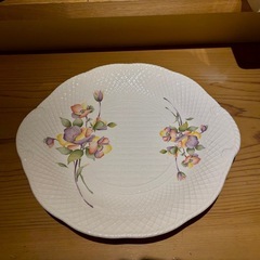 花柄の大皿　　　の画像