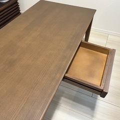 センターテーブルの画像