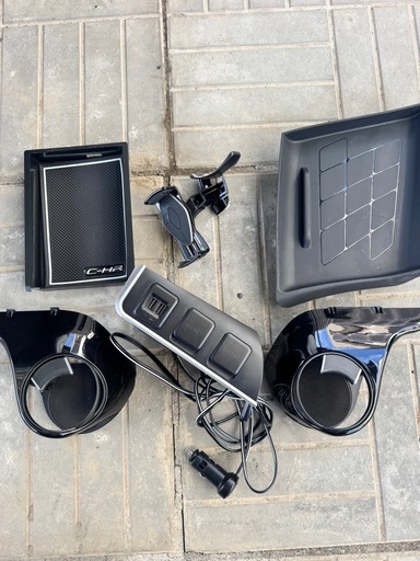 TOYOTA c-hr アクセサリー