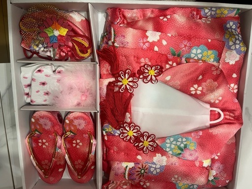 七五三　女の子３歳の着物
