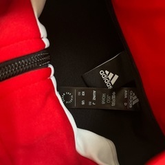 adidas ジャージ上着 150の画像