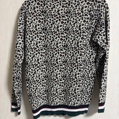 ヒョウ柄　カーディガンの画像
