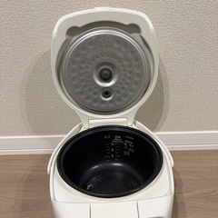 炊飯器　タイガー　
の画像