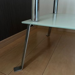 【美品✨】ガラステーブル(ディスプレイ棚付き)の画像