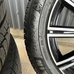 ボルボXC60インスクリプション純正
ホイールの画像