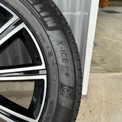 ボルボXC60インスクリプション純正
ホイールの画像