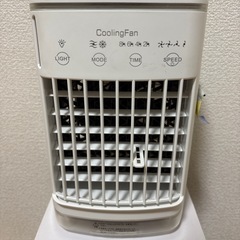 冷風扇 卓上 冷風機 ミニ 卓上クーラー 700mlタンク 大容量 USB給電 4段階風量調節 タイマー付き フィルター付き ミニクーラー 人気 携帯扇風機 ミニ扇風機 静音 ポータブルクーラー 持ち運び便利 7色LEDライト付　の画像