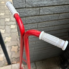 芝生　根切り　空気穴あけの画像
