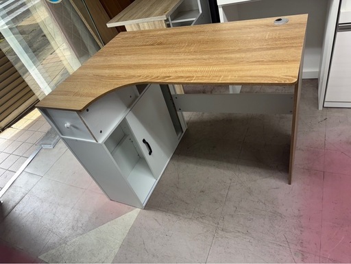 【極美品】L字デスク　収納付き　学習机