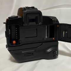 CanonEOS A2E + VG-10 縦位置グリップ付の画像