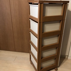 車輪付き引出し(Drawer)の画像
