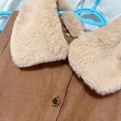 ファー付きワンピースの画像