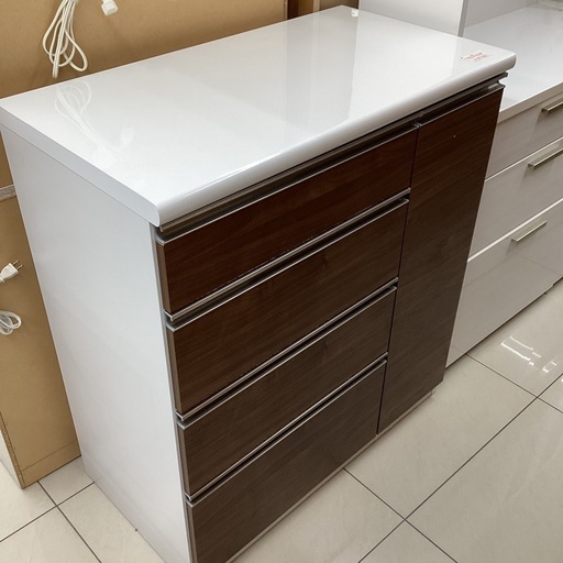 キッチンカウンター 1枚扉 4段引き出し ブラウン×ホワイト